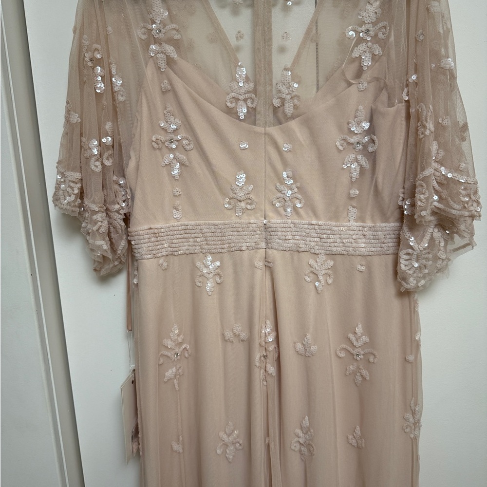 NWT | Mac Duggal 9144 Pink/Blush Flounce Sleeve Embellished Mesh Gown Size 10 - Picture 13 of 15